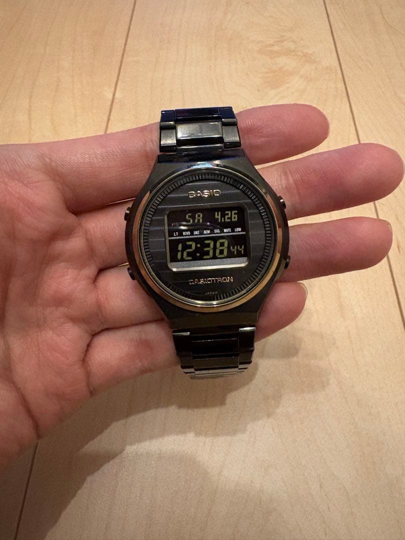 カシオトロン　復刻モデル　CASIO デジタル腕時計 50周年記念モデル