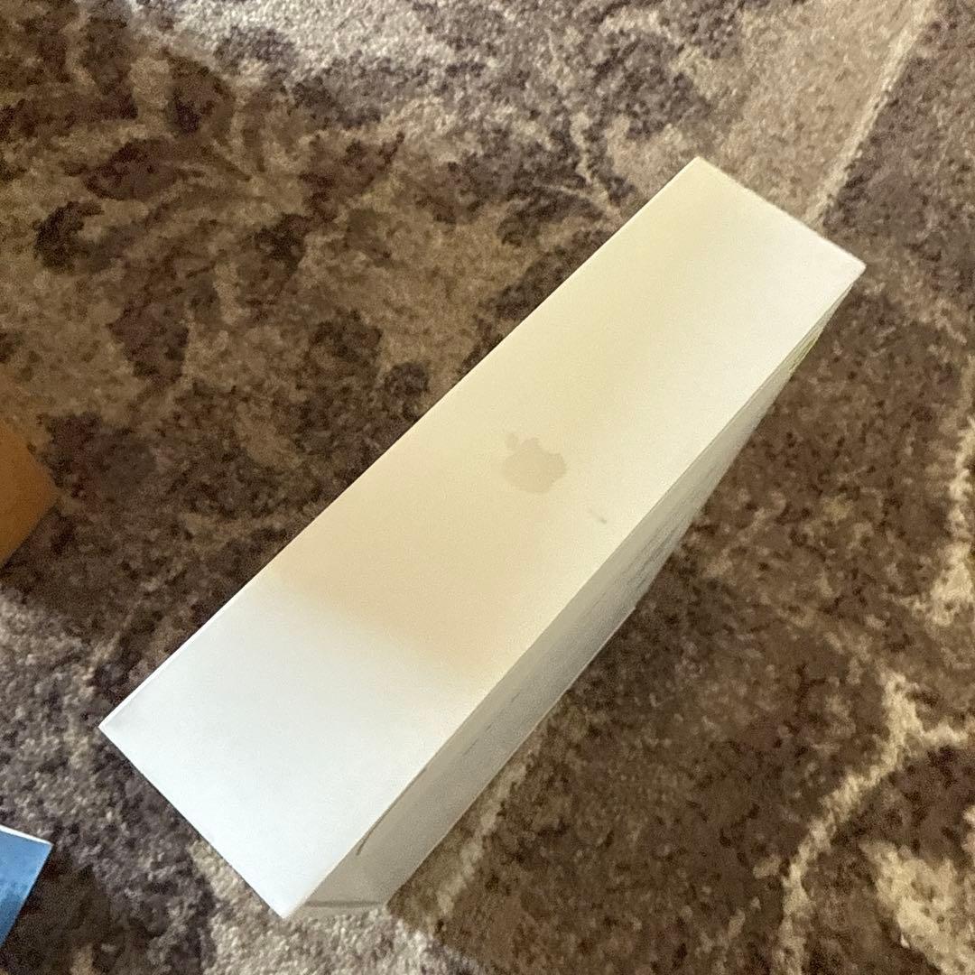 Apple iPad（第11世代）128GBWi-Fiモデル11インチ シルバー