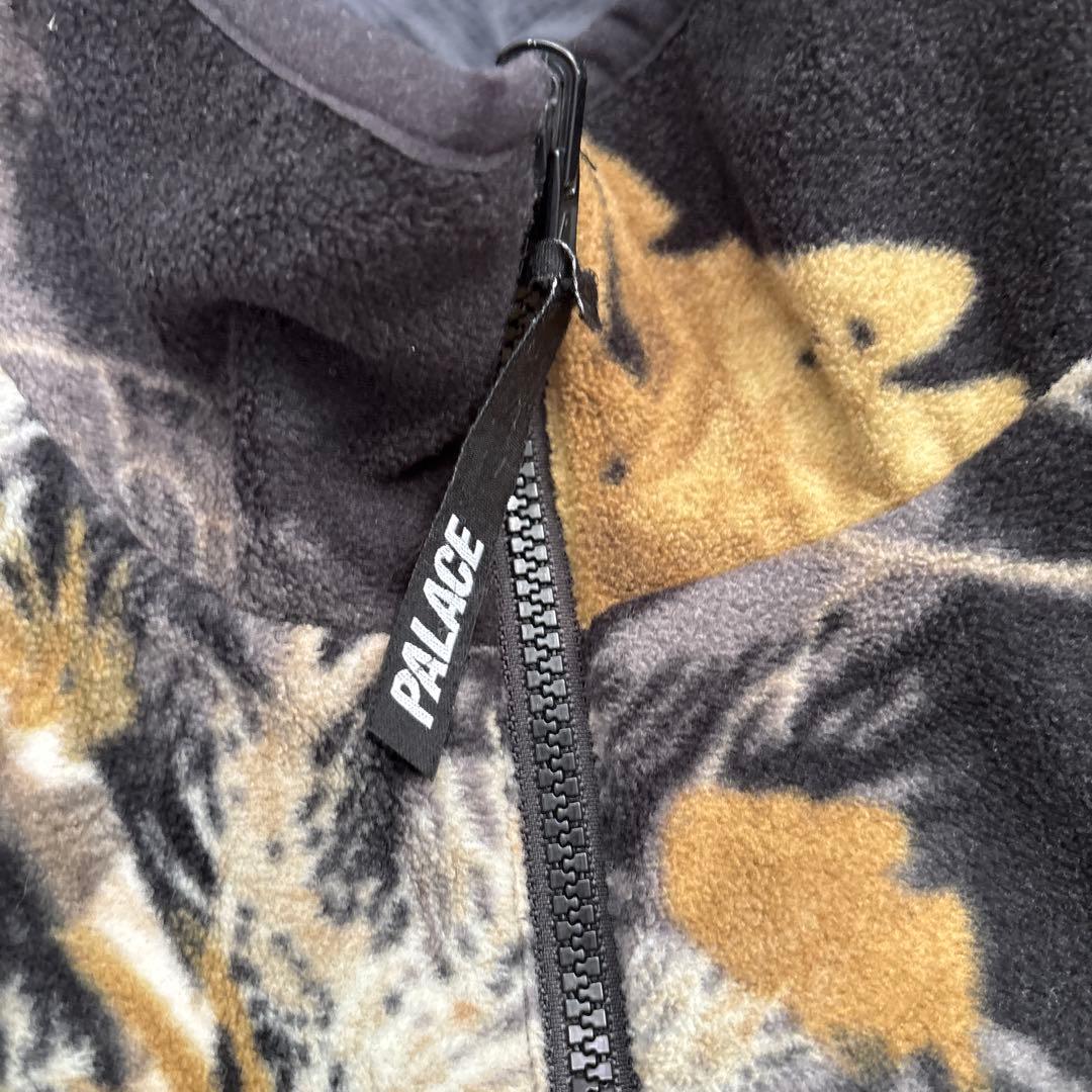 PALACE カモフラージュ リバーシブル　フリースベスト