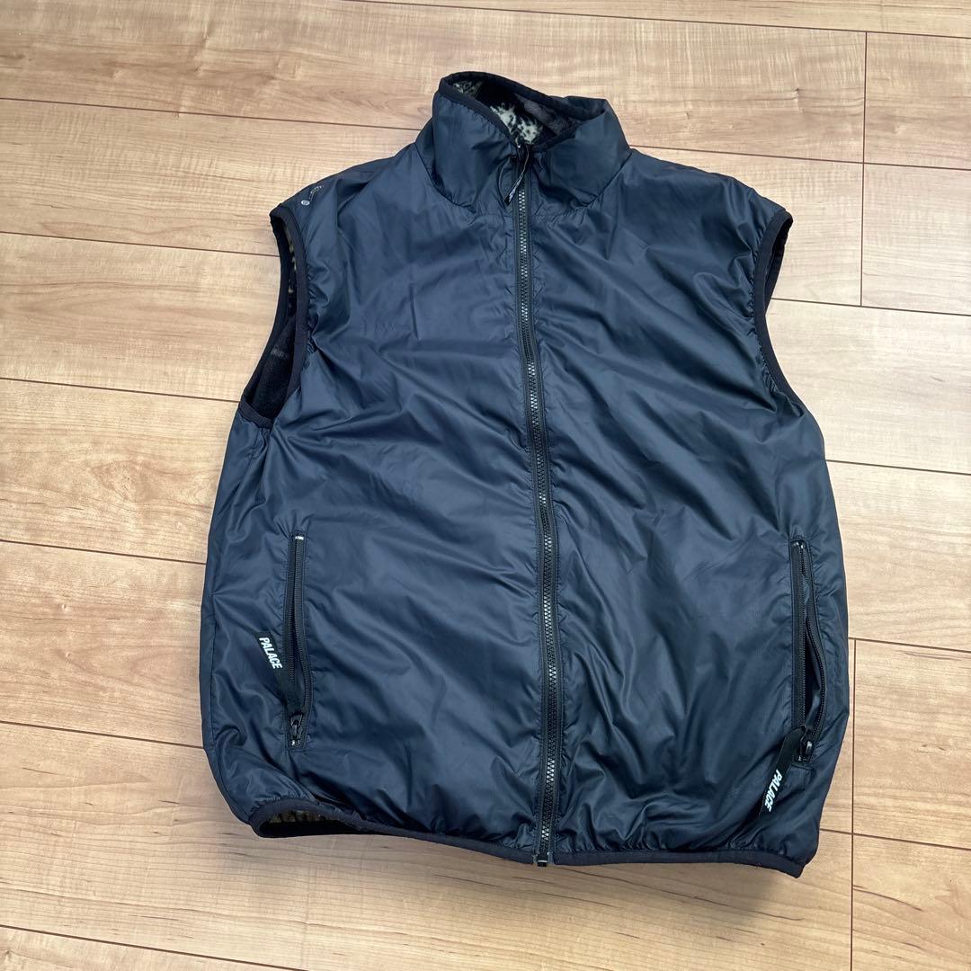 PALACE カモフラージュ リバーシブル　フリースベスト