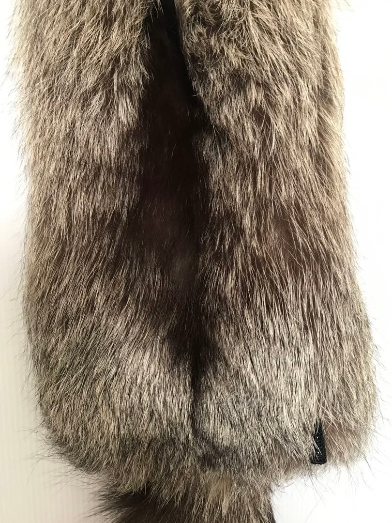 EMBA特注　最上級品　FOX FUR 銀ギツネ　本毛皮　ショール　ストール