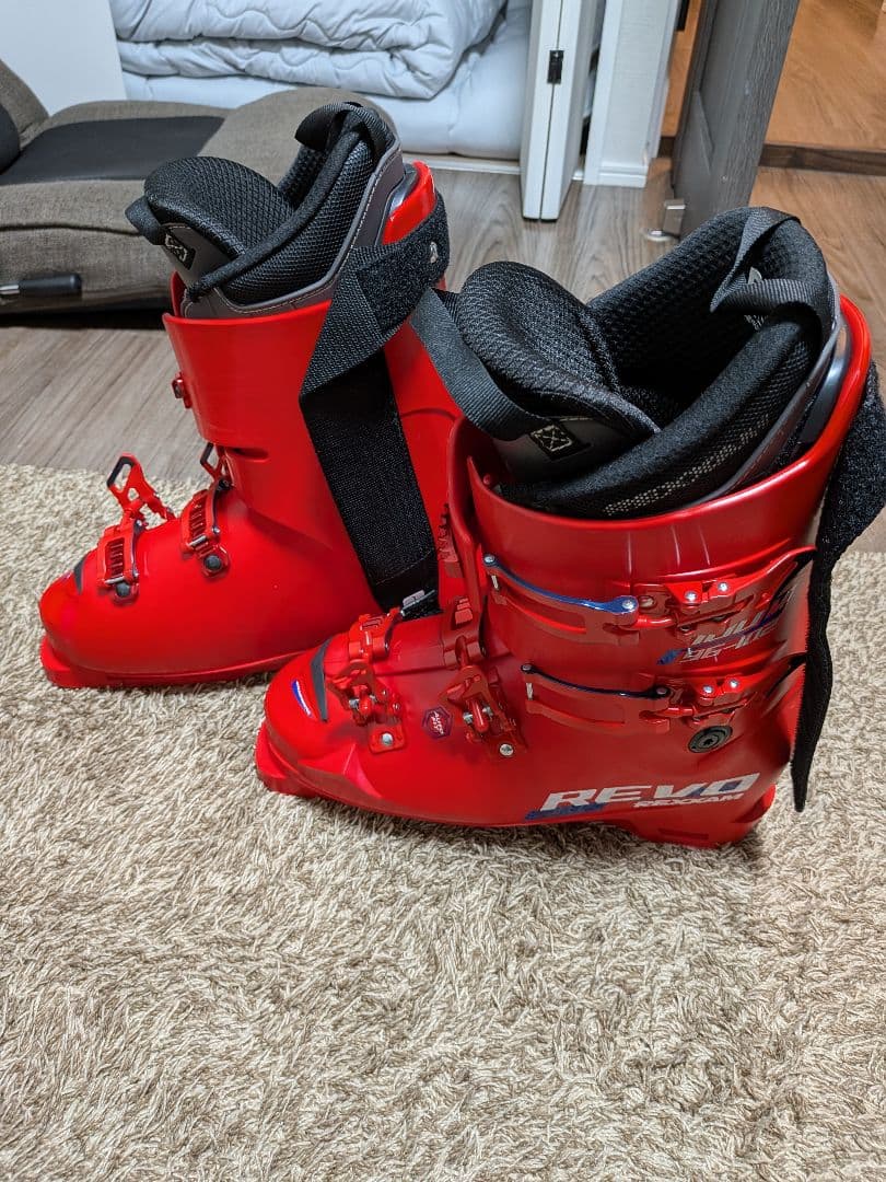 REVO 100M 95-102 赤 スキーブーツ 男性用