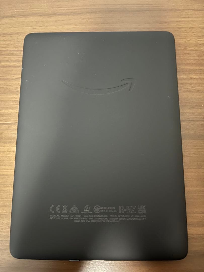 Kindle 16GB ブラック 6.8インチディスプレイ 色調調節ライト c