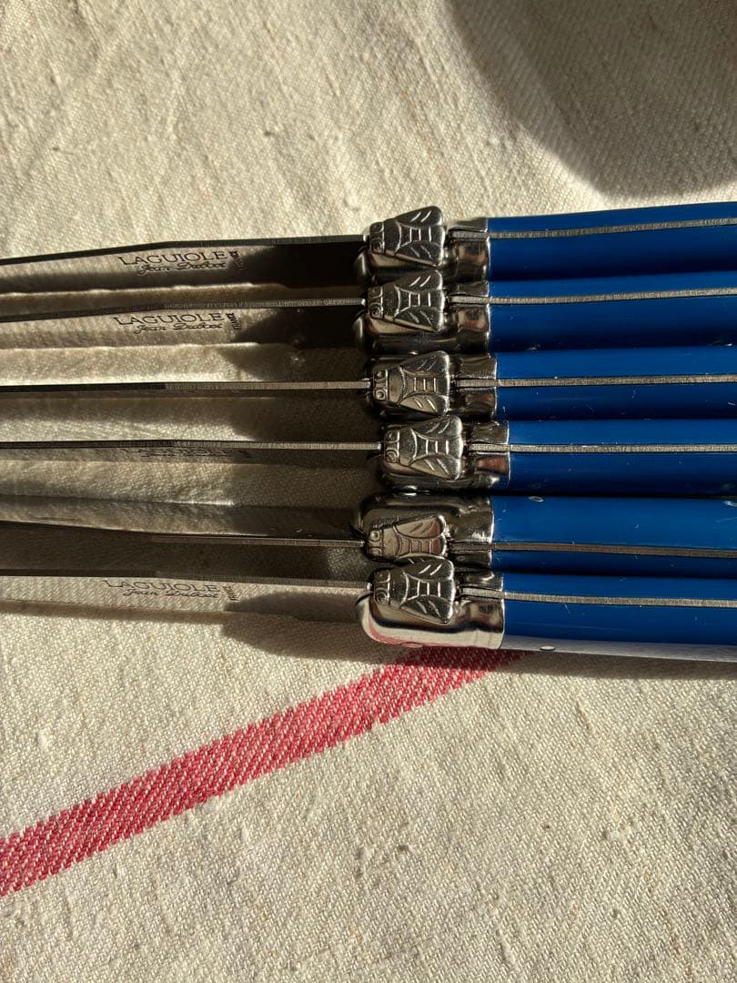 ⭐️フランス-ラギオール・Laguiole テーブルナイフ青色セット 6本