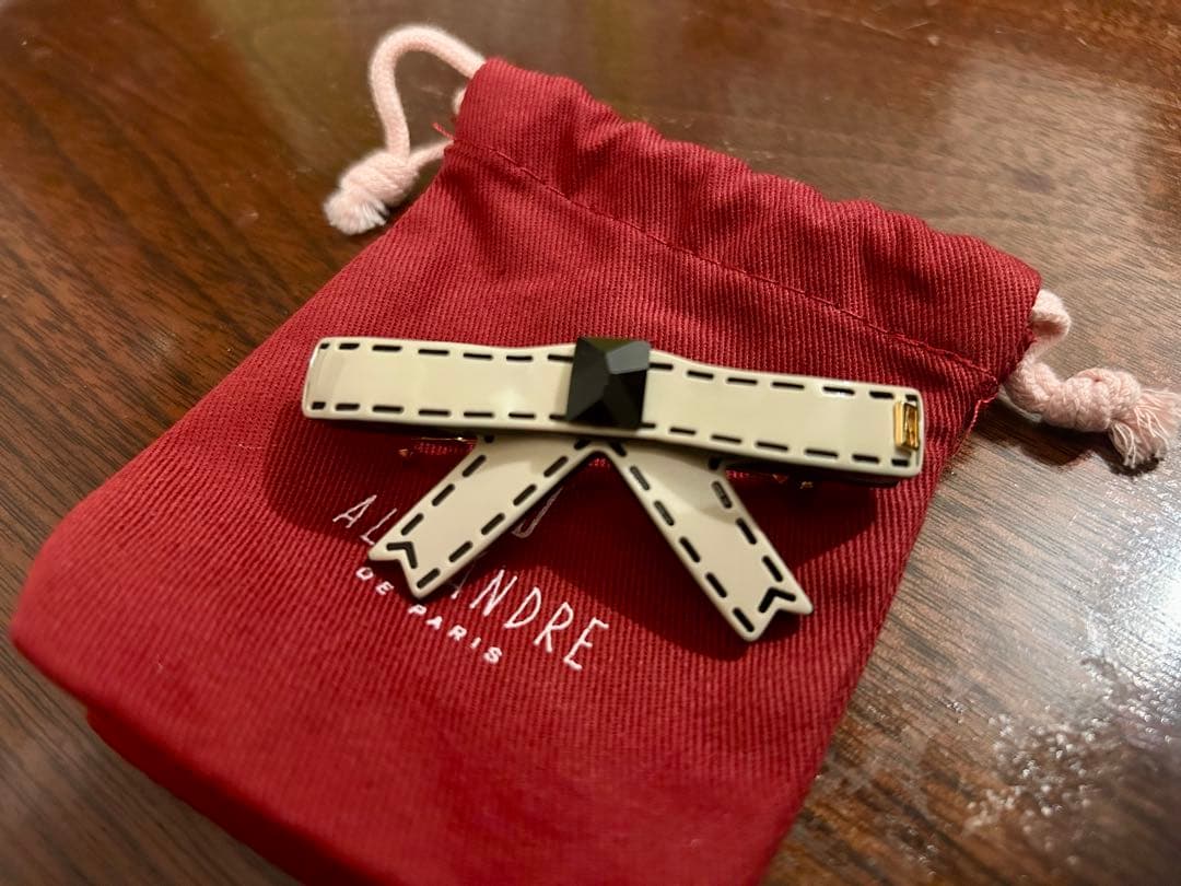 完売品 アレクサンドルドゥパリ ステッチ風リボンバレッタ（6センチ）