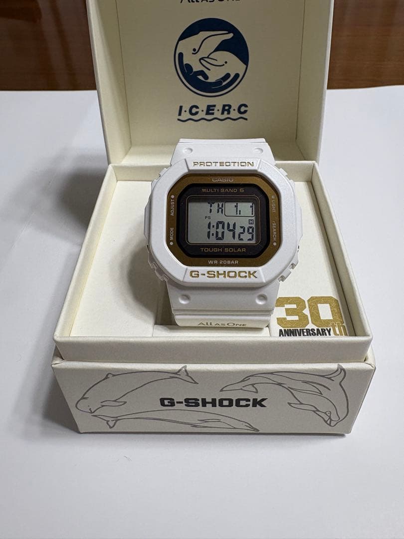G-SHOCK GMD-W5601K-7JR 美品　イルカ