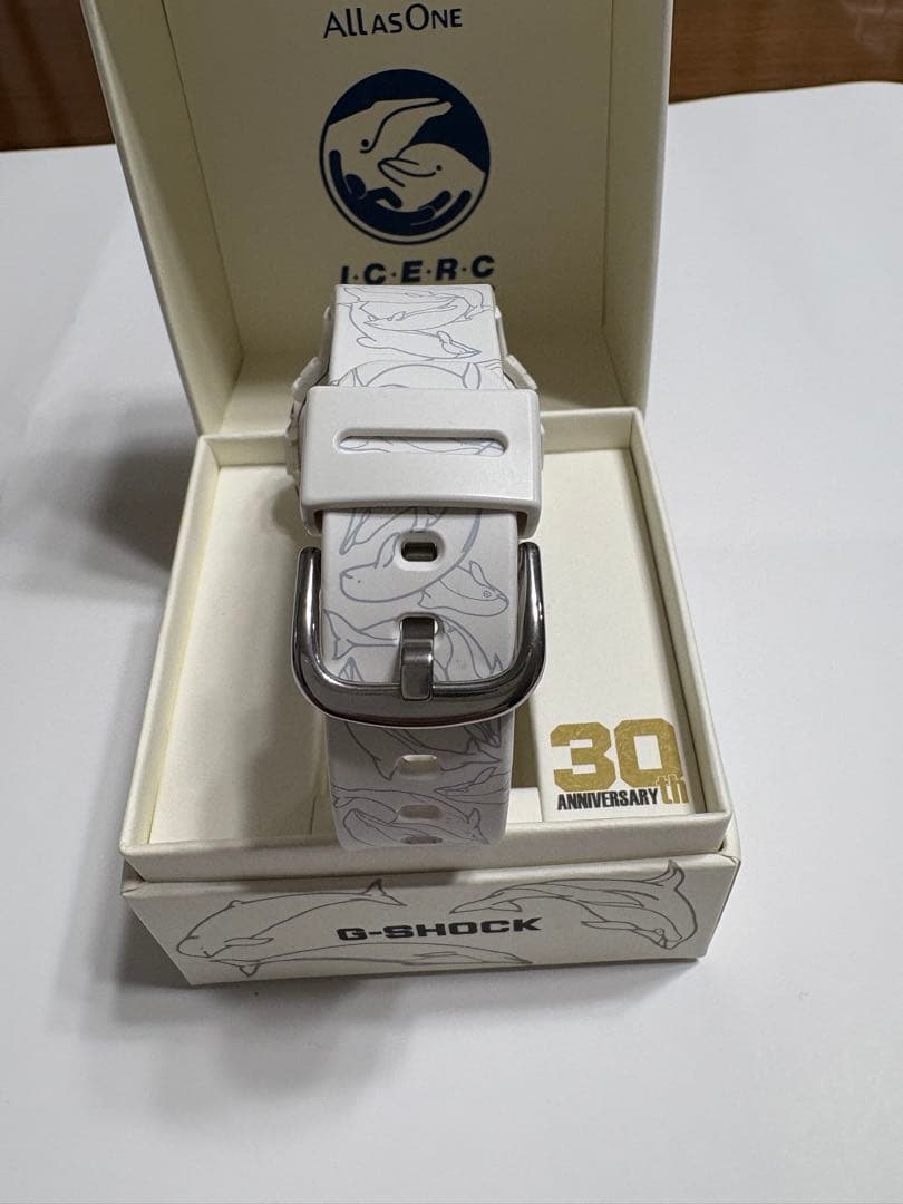 G-SHOCK GMD-W5601K-7JR 美品　イルカ