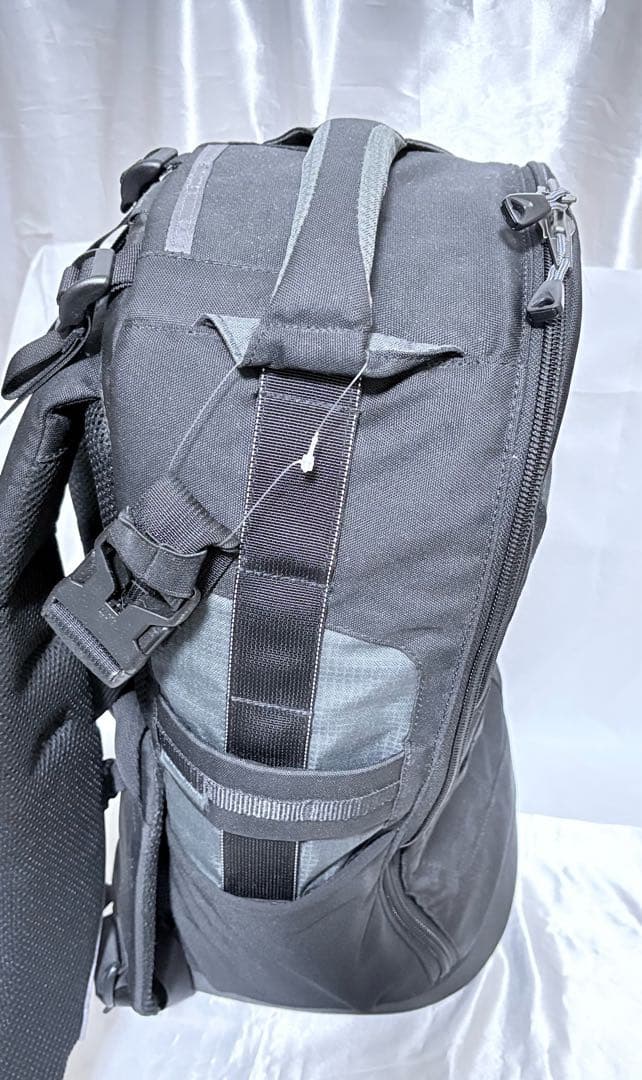 シンクタンクフォト think TANK Photo Glass Limo