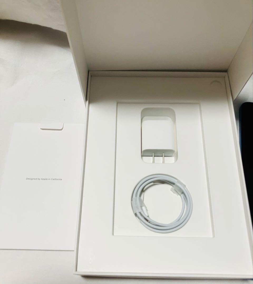 Apple iPad Air 第5世代　スカイブルー 64GB Wi-Fi