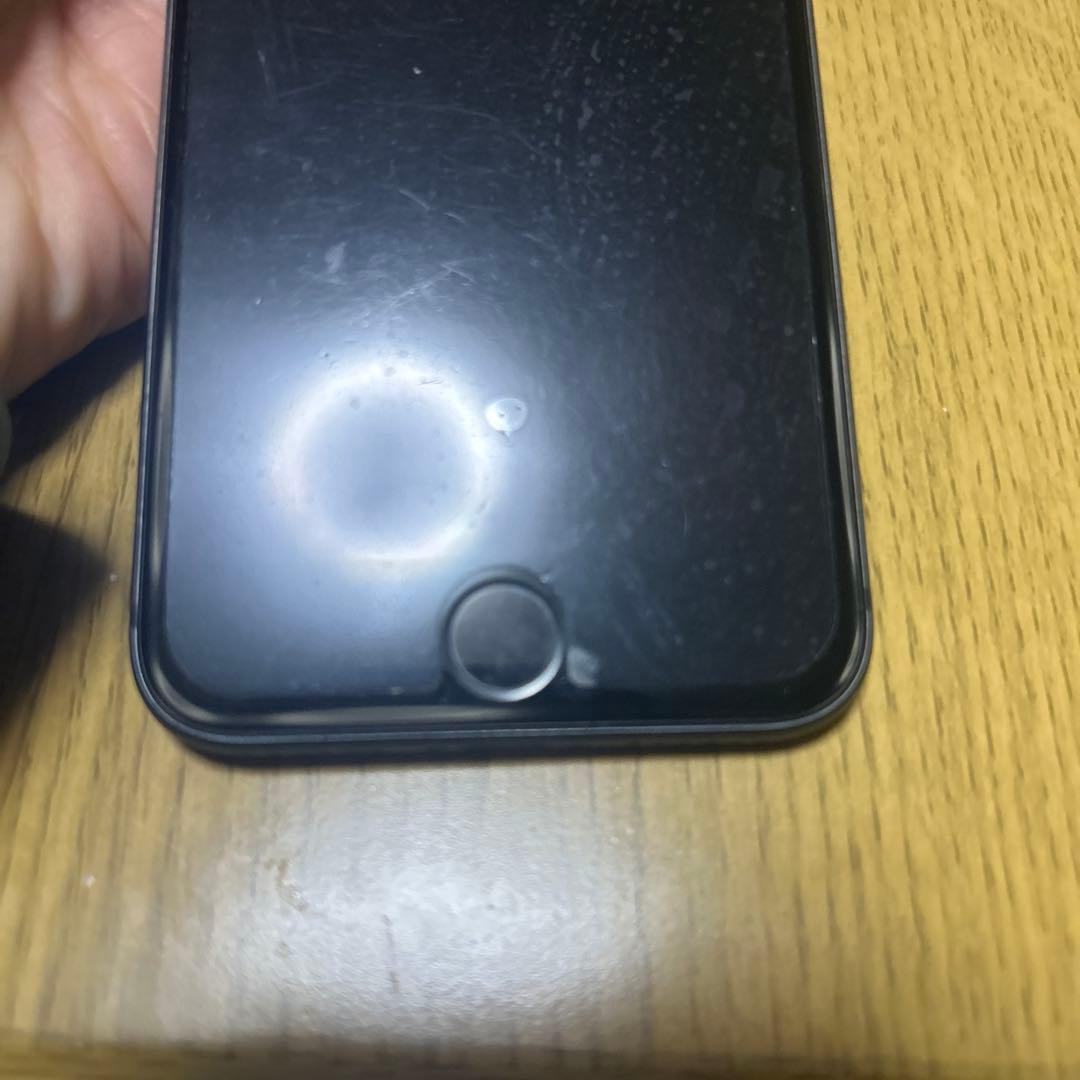 Apple iPhone 8 ブラック 本体