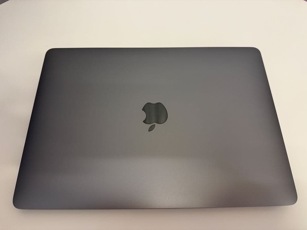 MacBook Pro 13インチ Apple M2チップ（MNEH3J/A)