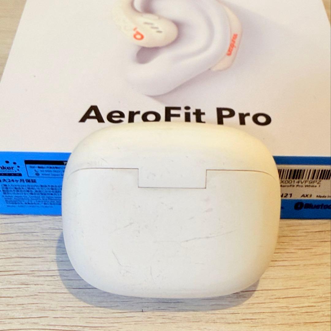 AeroFit Pro ワイヤレスイヤホン ホワイト