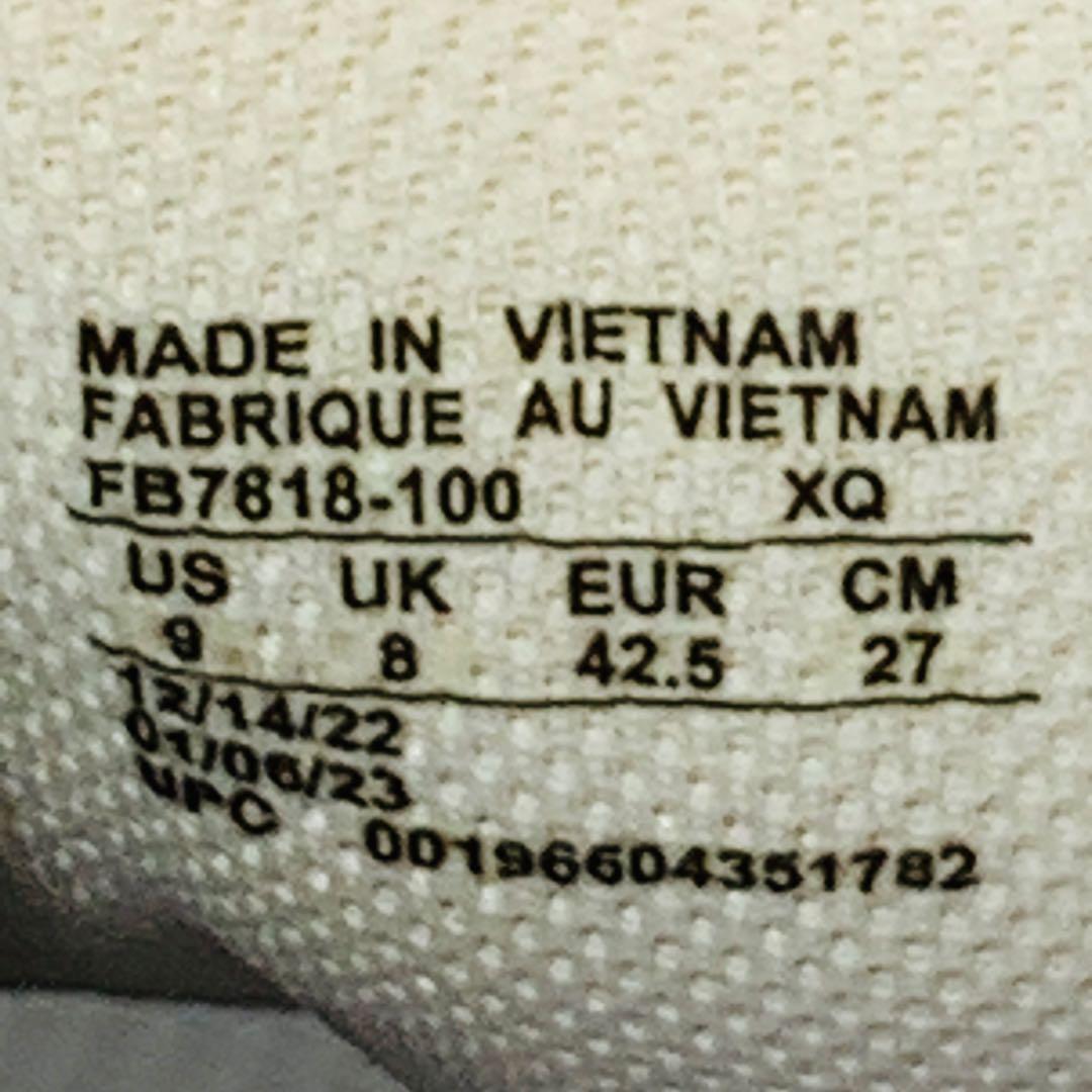 ⭐️エア モア アップテンポ スライド サンダル　ホワイト/ブラック　27cm