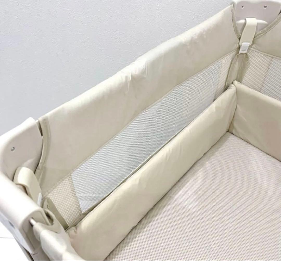★美品送料込★アップリカ　ココネル　エアープラス　ベビーベッド