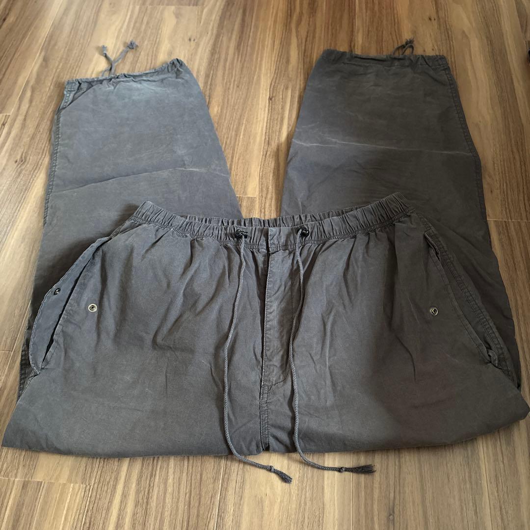 STUSSY グレー カーゴパンツ ドローストリング付き