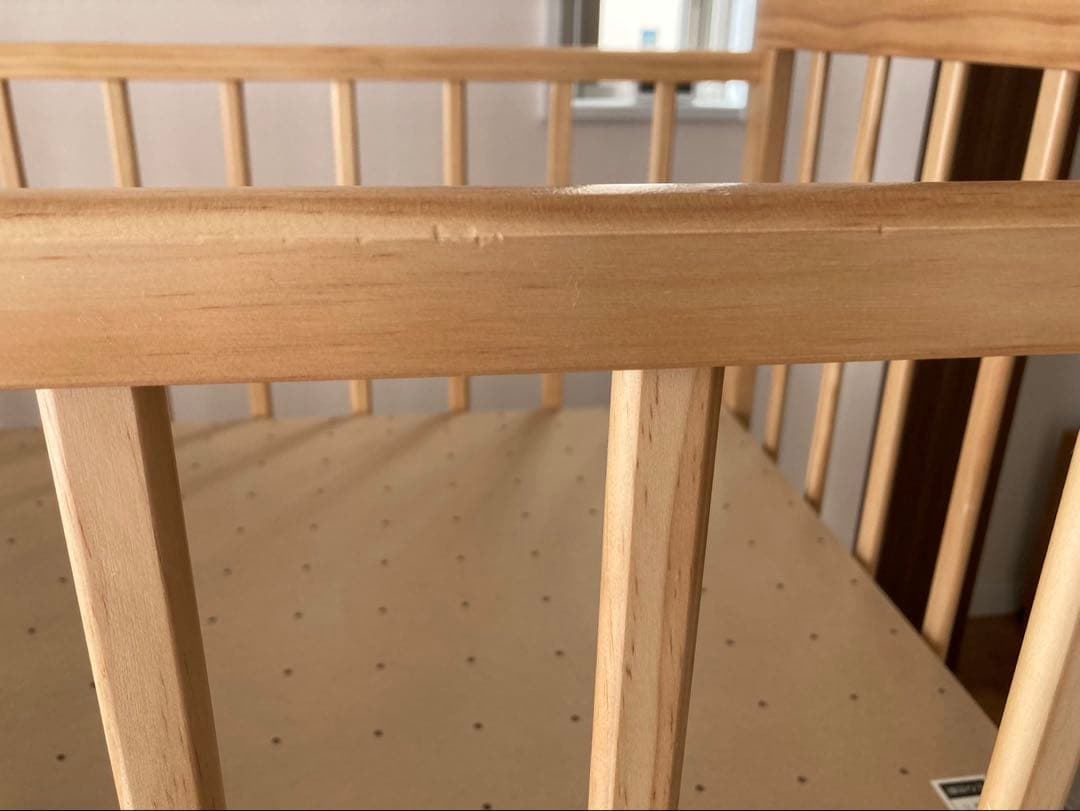 木製ダブルレイヤーベビーベッド