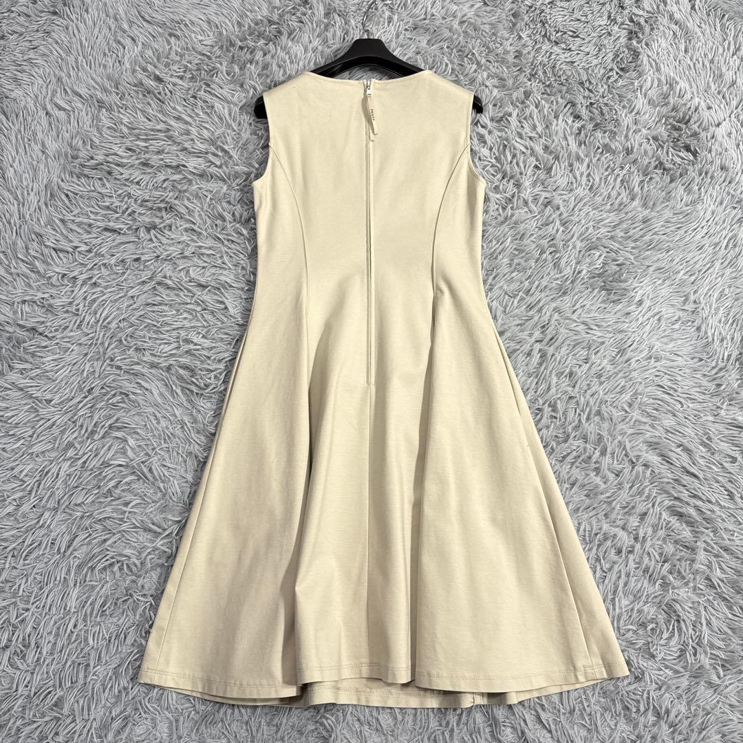 美品✨フォクシー ストレッチフレアワンピース テニスガーデン ベージュ 38