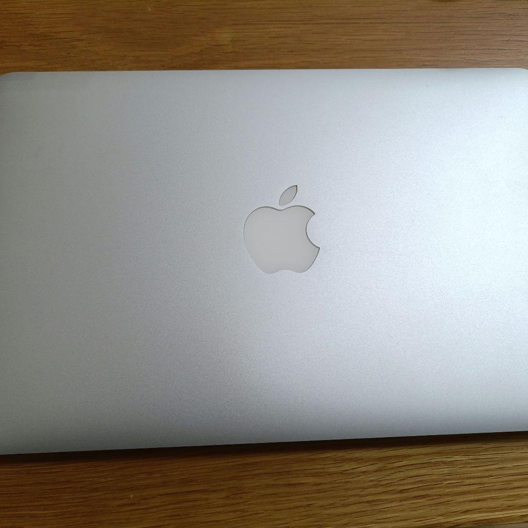 Apple MacBook Air 11インチ A1465 4GB/128GB
