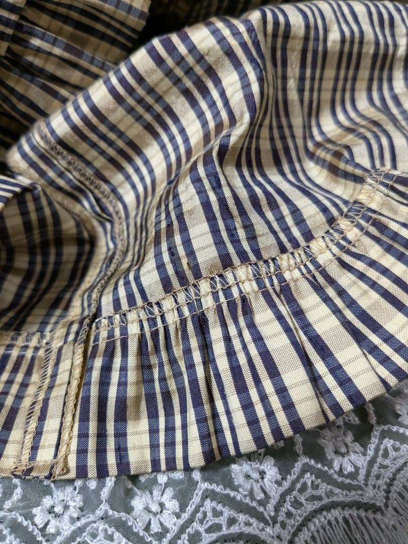 アンティークドールとテディベア