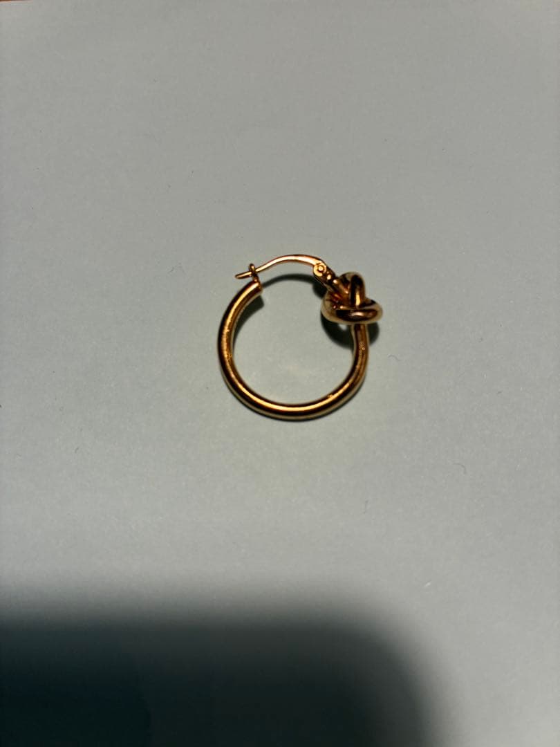 Celine ノットスモール フープピアス 片耳 ゴールド