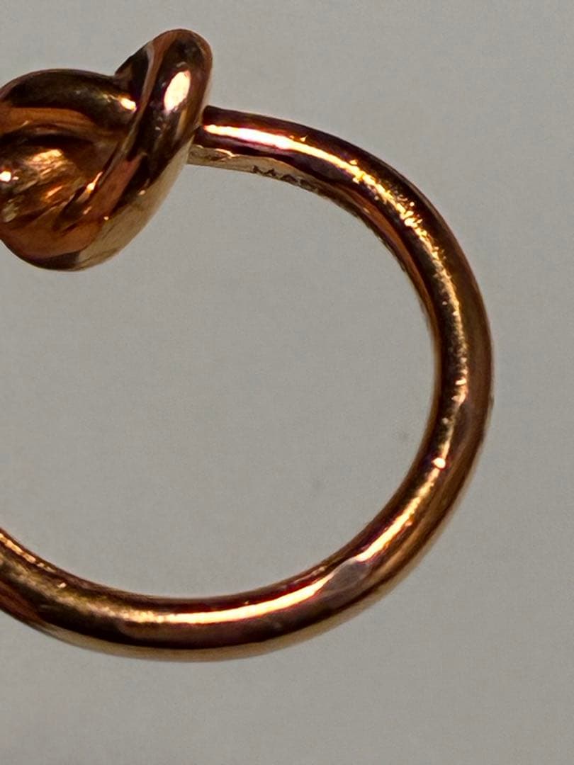 Celine ノットスモール フープピアス 片耳 ゴールド