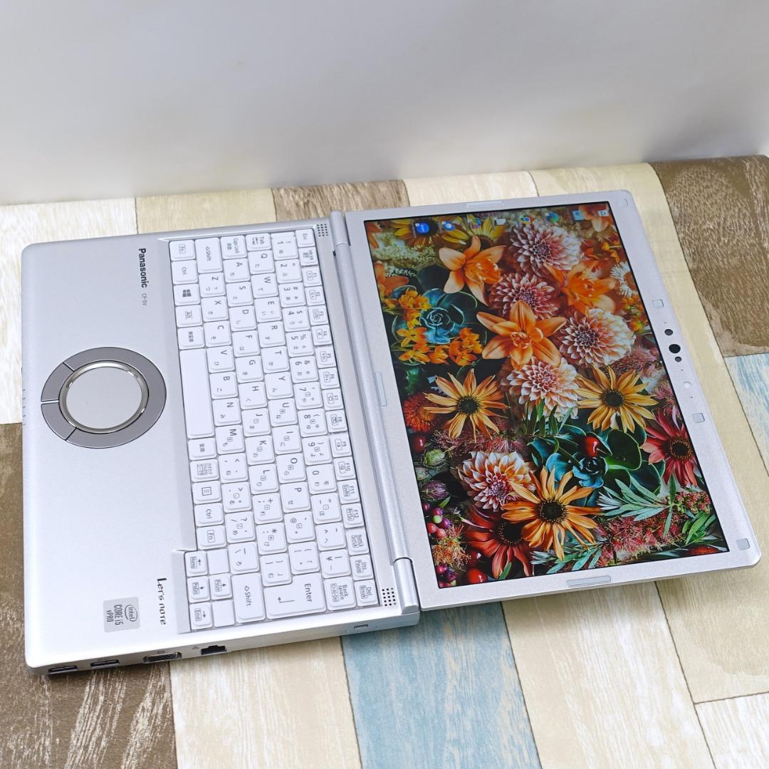 累積使用時間僅少の極美品✨超高速新品ＳＳＤ５００ＧＢ＆１６ＧＢメモリ搭載✨日本製