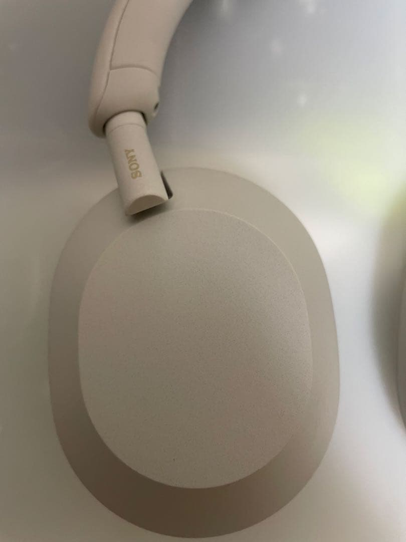 Sony SONY WH-1000XM5 グレー　ケース付き