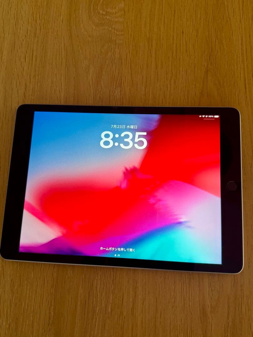 Apple iPad(第9世代) 10.2インチ Wi-Fiモデル　シルバー