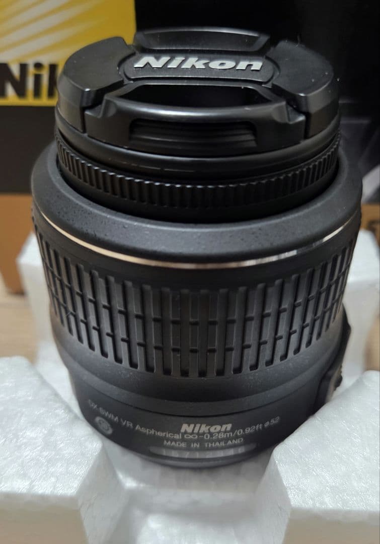 U*s様 Nikon D3000　デジタル一眼レフカメラ18-55mmレンズ