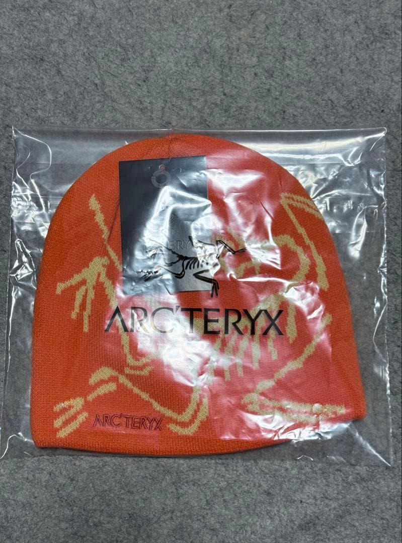 ARC'TERYX ニット帽 オレンジ