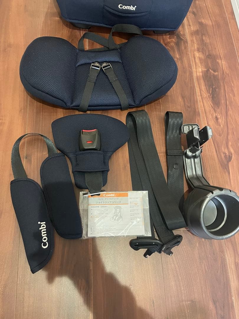 Combi チャイルドシート ジョイトリップ エアスルー ネイビー 美品 説明書