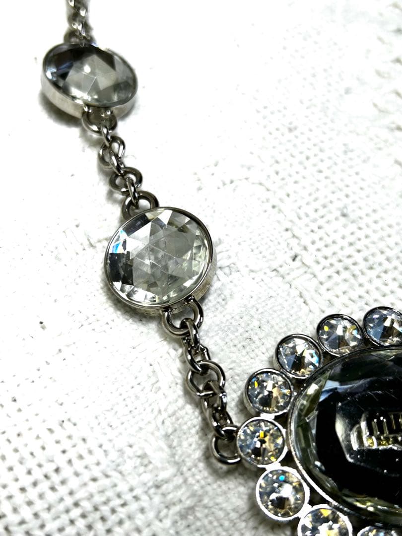 miu miu バックチャーム　シルバー