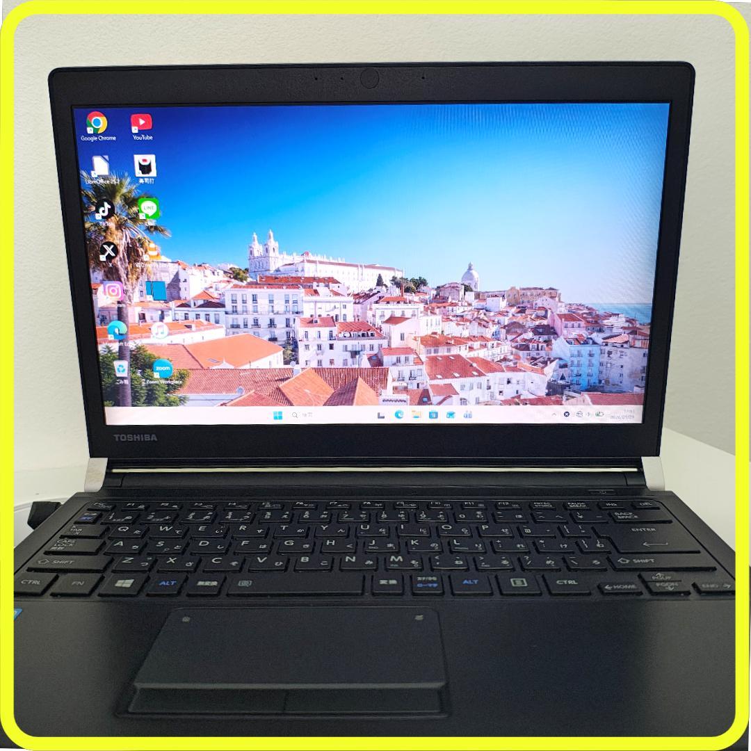 薄型軽量　SSD⭐️windows11　ノートパソコン　office　806