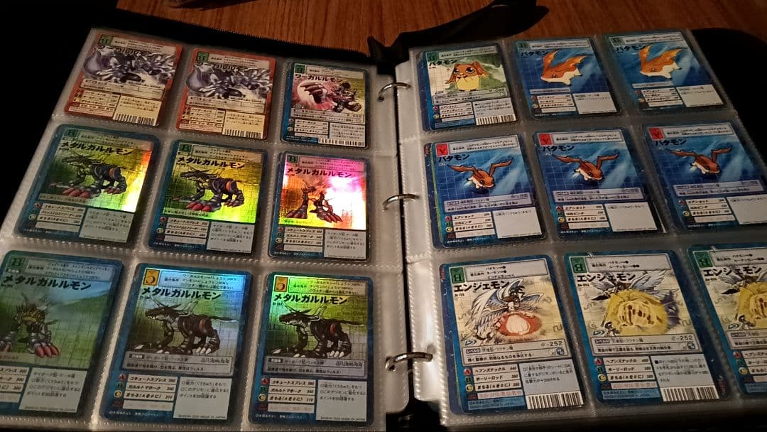 旧デジモンカードゲーム900枚弱まとめ売り