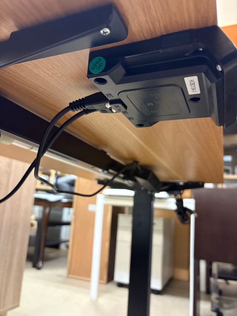 3*属様 flexispot 　電動昇降デスク　デスクワーク　自動高さ調節可　※