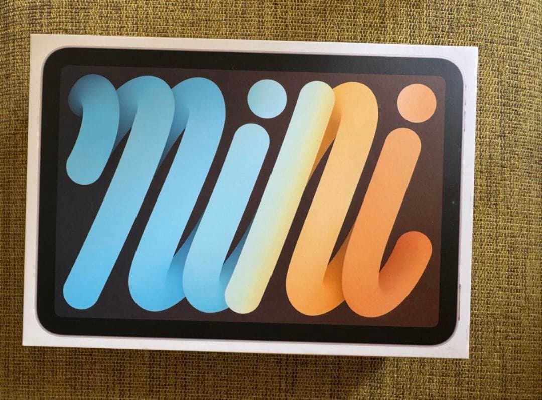 iPad mini 6 WiFiモデル 256GB 美品　フィルムカバー付き