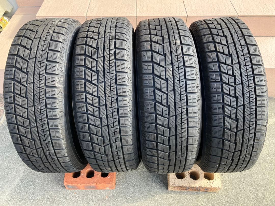 ヨコハマ 15インチ スタッドレスタイヤ・ホイールセット セレナ