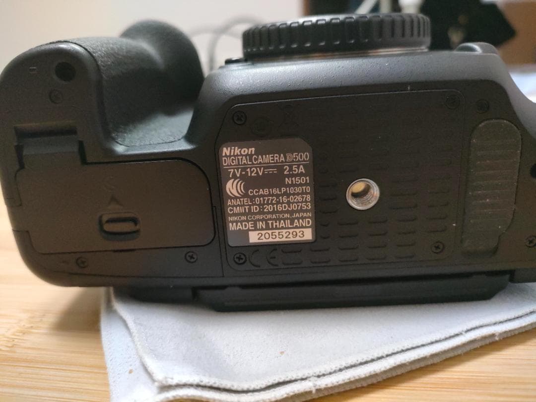 シャッター回数【4329枚】Nikon デジタル一眼レフカメラ D500 ボディ