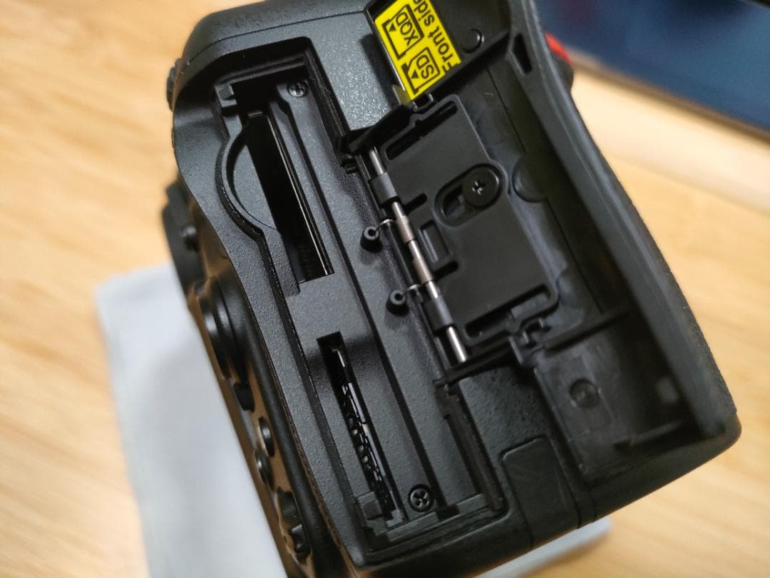 シャッター回数【4329枚】Nikon デジタル一眼レフカメラ D500 ボディ