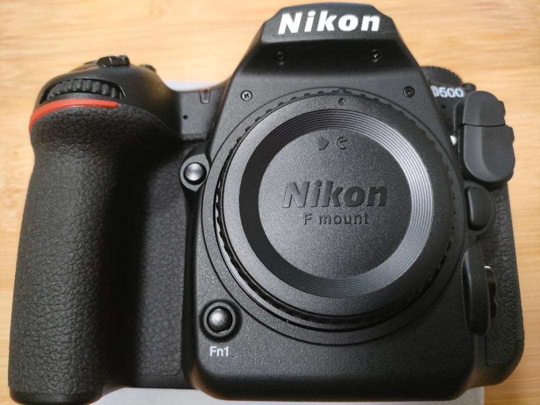 シャッター回数【4329枚】Nikon デジタル一眼レフカメラ D500 ボディ