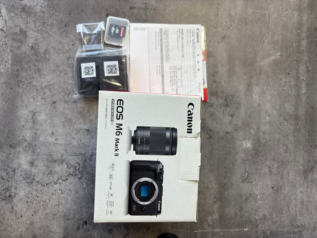 デジタルカメラ EOS M6 Mark II EFM18-150 IS STM kit