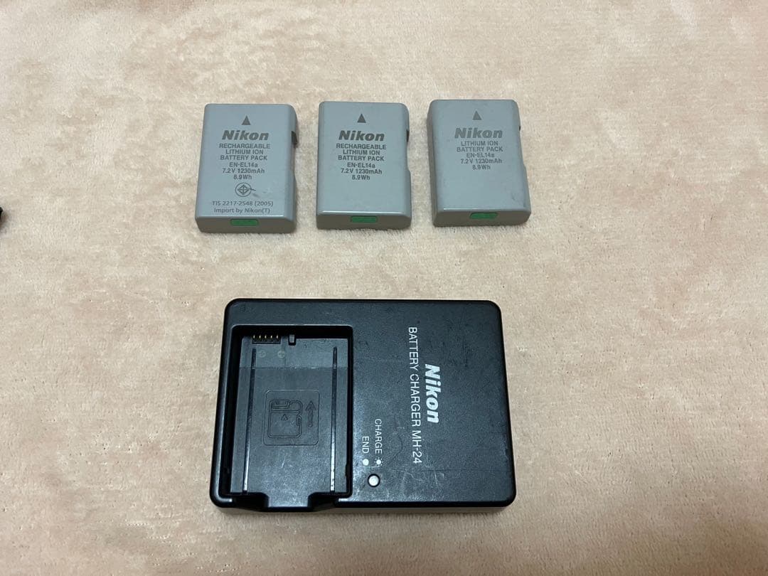 Nikon D5600 デジタル一眼レフカメラ 本体 レンズセット