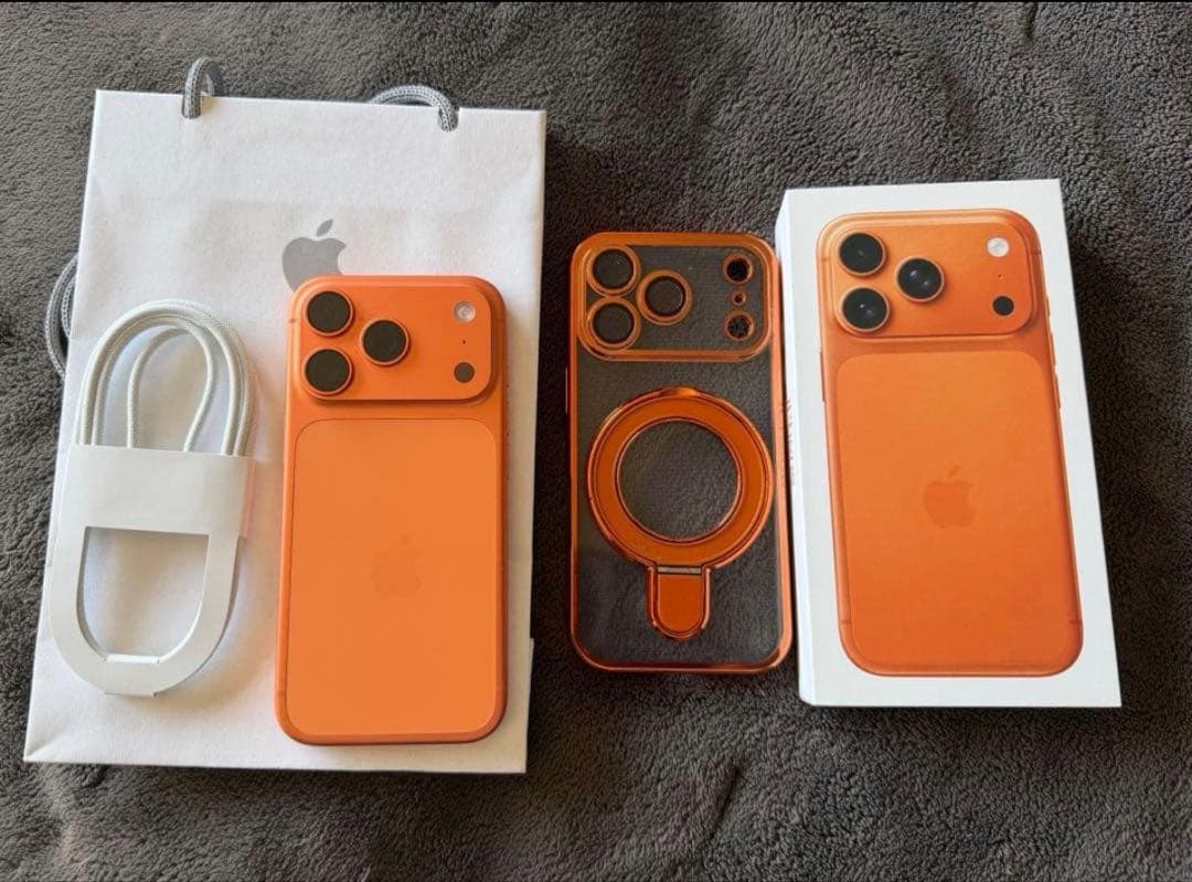 Apple iPhone 17pro 1TB 画面ひびあり