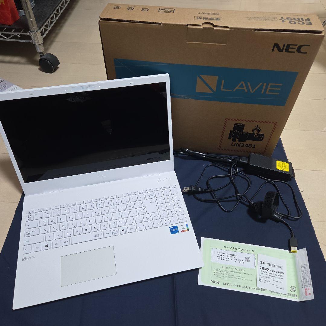 展示品　NEC LAVIE N15 PC-N155EJAW パールホワイト