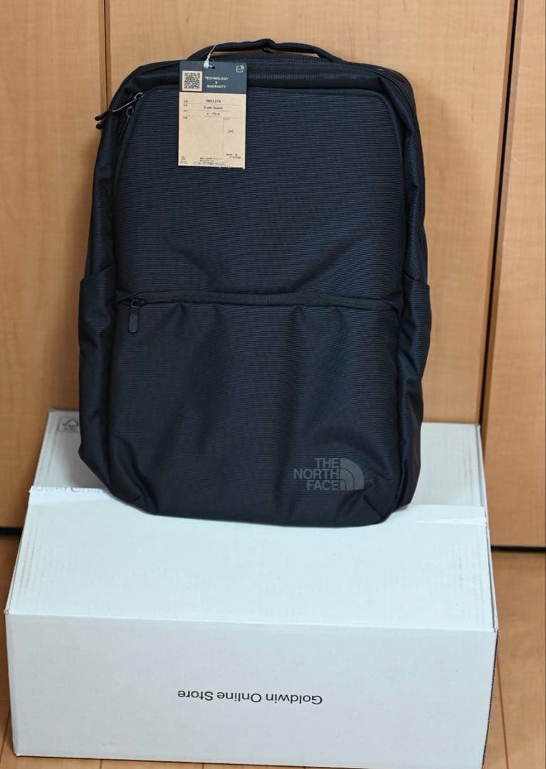 新品★格安　THE NORTH FACE シャトルデイパック ブラック