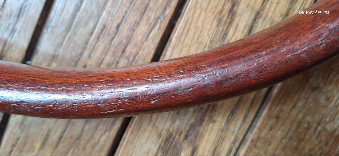 レスレストン　ウッドステアリング