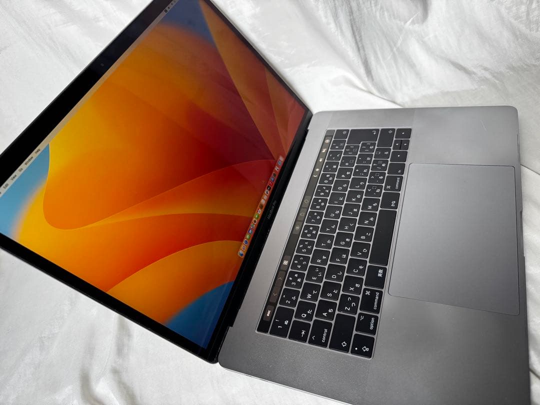 MacBook Pro 15インチ2017Core i7/16GB/500GB