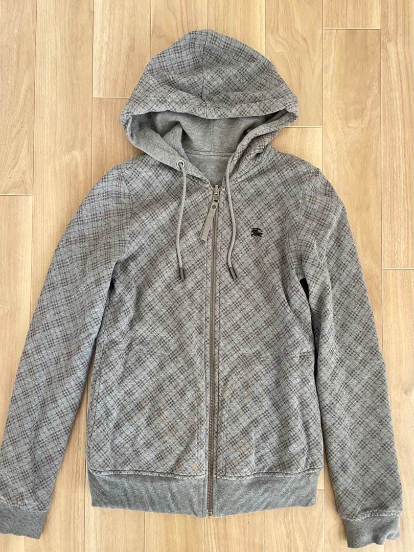 美品✨ Burberry バーバリーブルーレーベル　パーカー　フルジップ　グレー