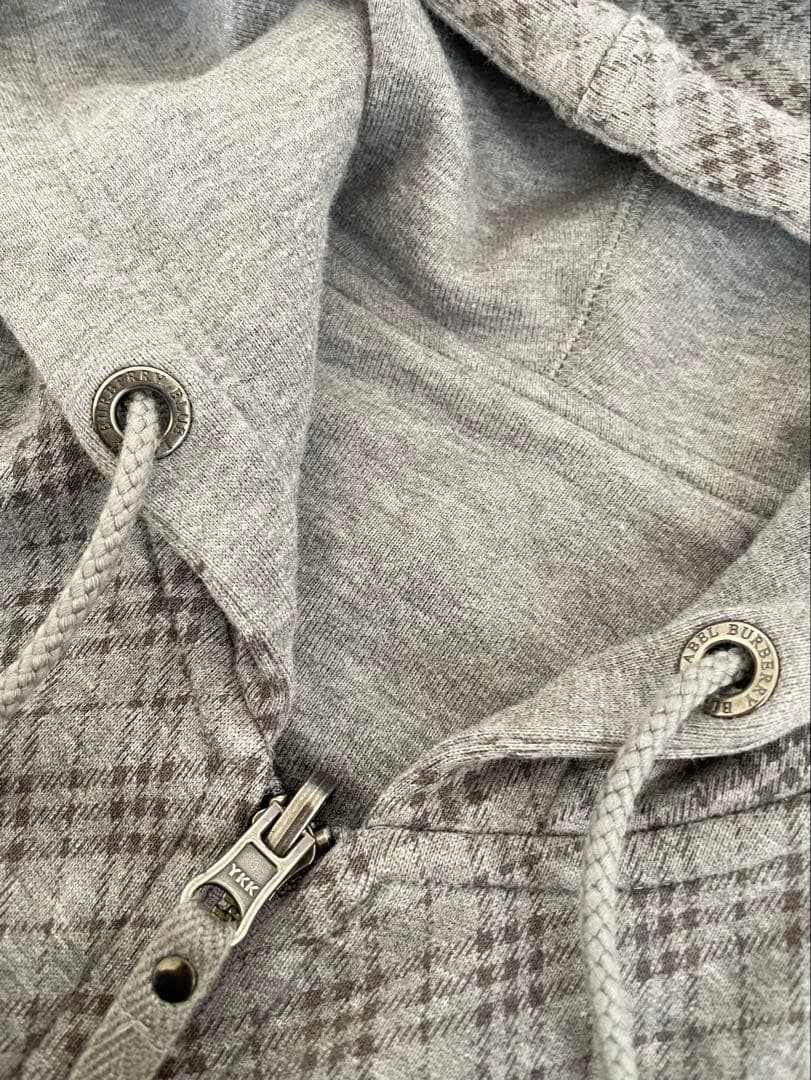 美品✨ Burberry バーバリーブルーレーベル　パーカー　フルジップ　グレー