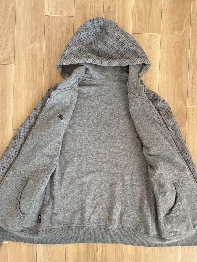 美品✨ Burberry バーバリーブルーレーベル　パーカー　フルジップ　グレー